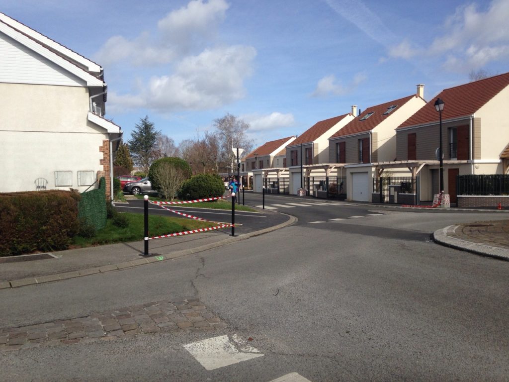 Chamfleury Voisins le bretonneux